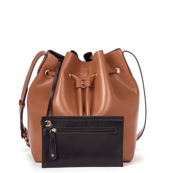 NEW Sole Society 'Nevin' Vegan Leather Bucket - Picture 7 of 8